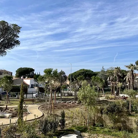 Bright And Spacious In Saint-raphael Saint-Raphaël